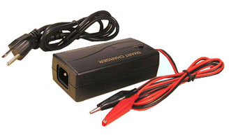 Smart Charger (3.0 A) For 6V & 12V Lead Acid Battery  With 3 Stages Floating For  Worldwide