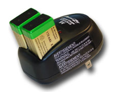 CH-P228 Compact 9v Charger + 2 NiMH 9V NiMH 170mah Retangular Battery